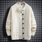 Herren Strickjacke mit modernem Zopfmuster und durchgehendem Knopfverschluss R&B