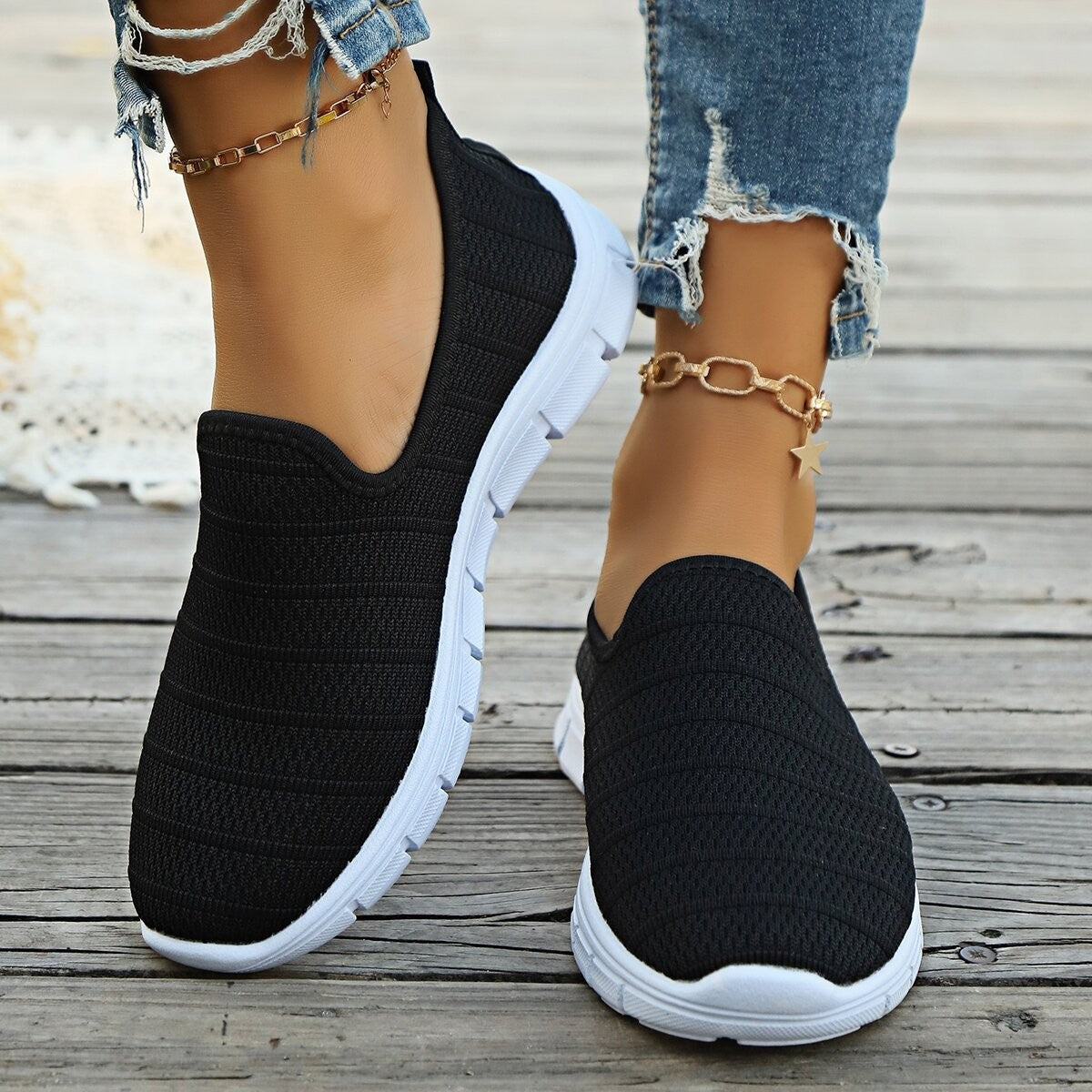 Damen Bequeme Slip-On Sneakers mit atmungsaktivem Obermaterial und flexibler Sohle R&B