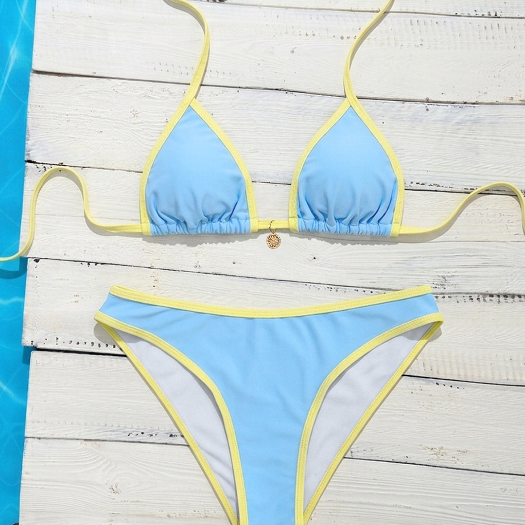 Damen Triangel-Bikini mit eleganten Kontrastdetails R&B