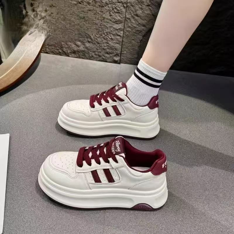 Damen Sportliche Sneaker mit trendigem Plateau-Design und atmungsaktiver Mesh-Oberfläche R&B