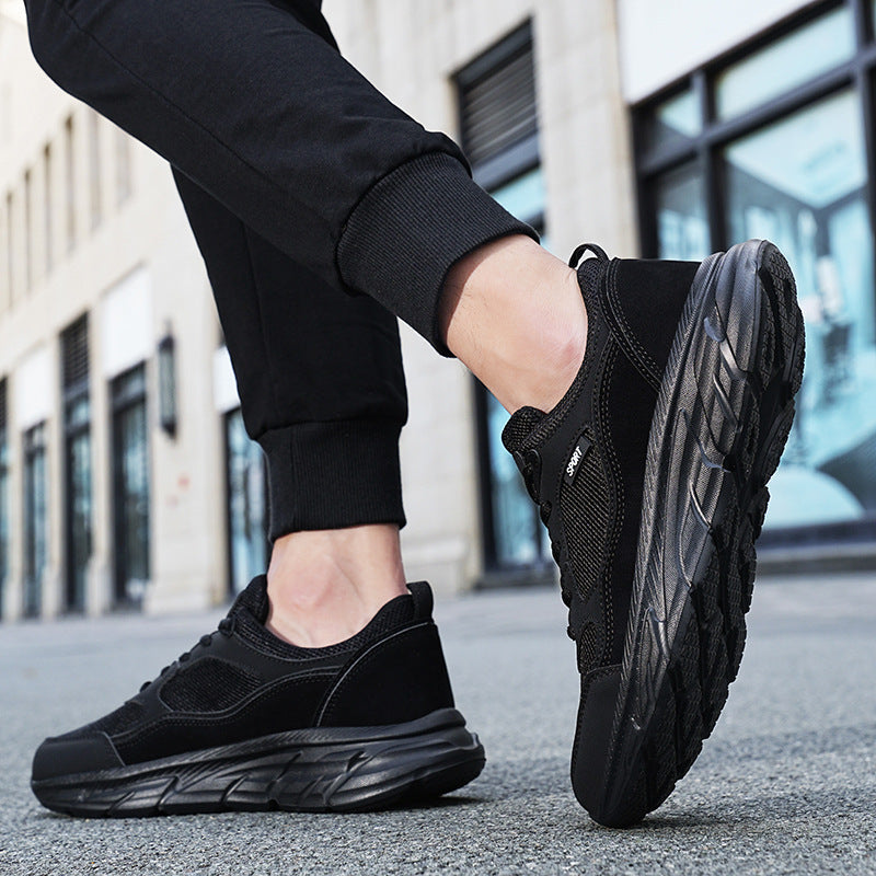 Herren Sportliche Sneakers mit dämpfender Sohle und atmungsaktiver Mesh-Oberfläche