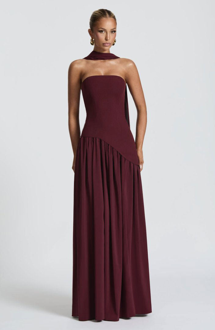 Damen Hochwertiges Abendkleid mit asymmetrischem Schnitt und elegantem Schlitz R&B
