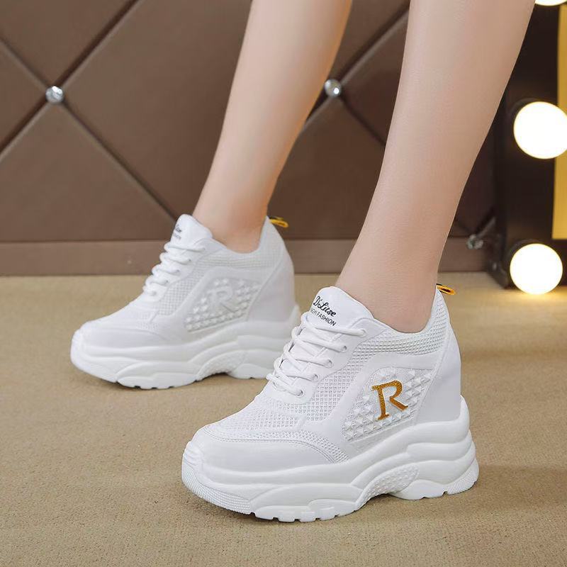 Damen modische Sneaker mit luftigen Netzdetails und rutschfester Sohle R&B