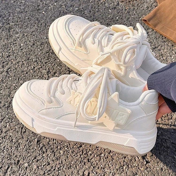 Damen Sportliche Sneakers mit dämpfender Sohle und innovativem Design R&B
