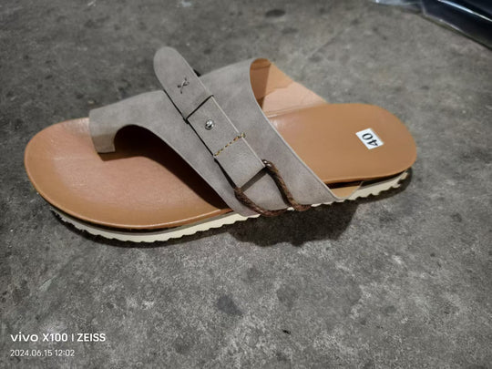 Damen Sandalen mit breiten Riemen und ergonomischem Fußbett R&B
