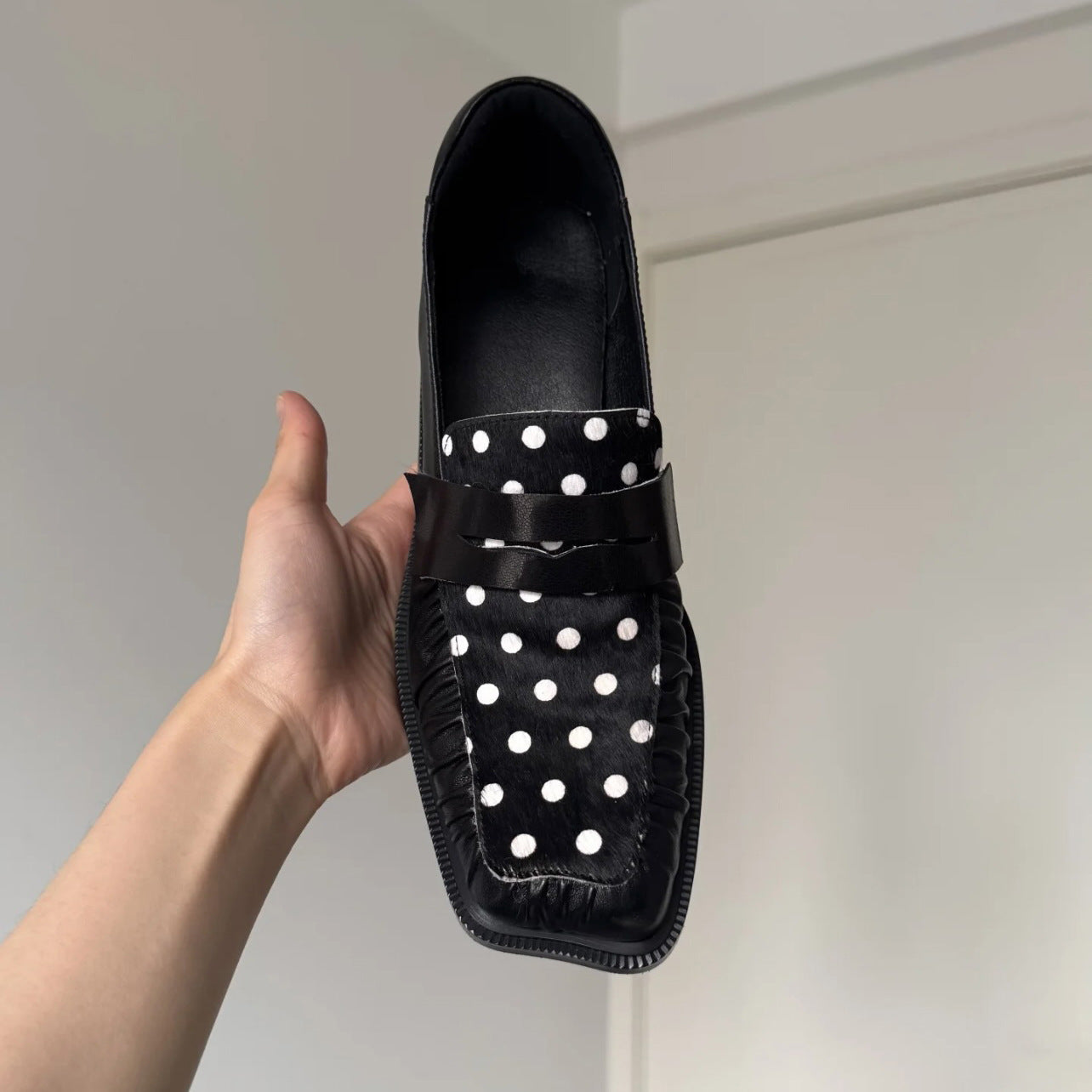 Damen Mokassins mit modernem Polka-Dots-Design und komfortabler Sohle R&B