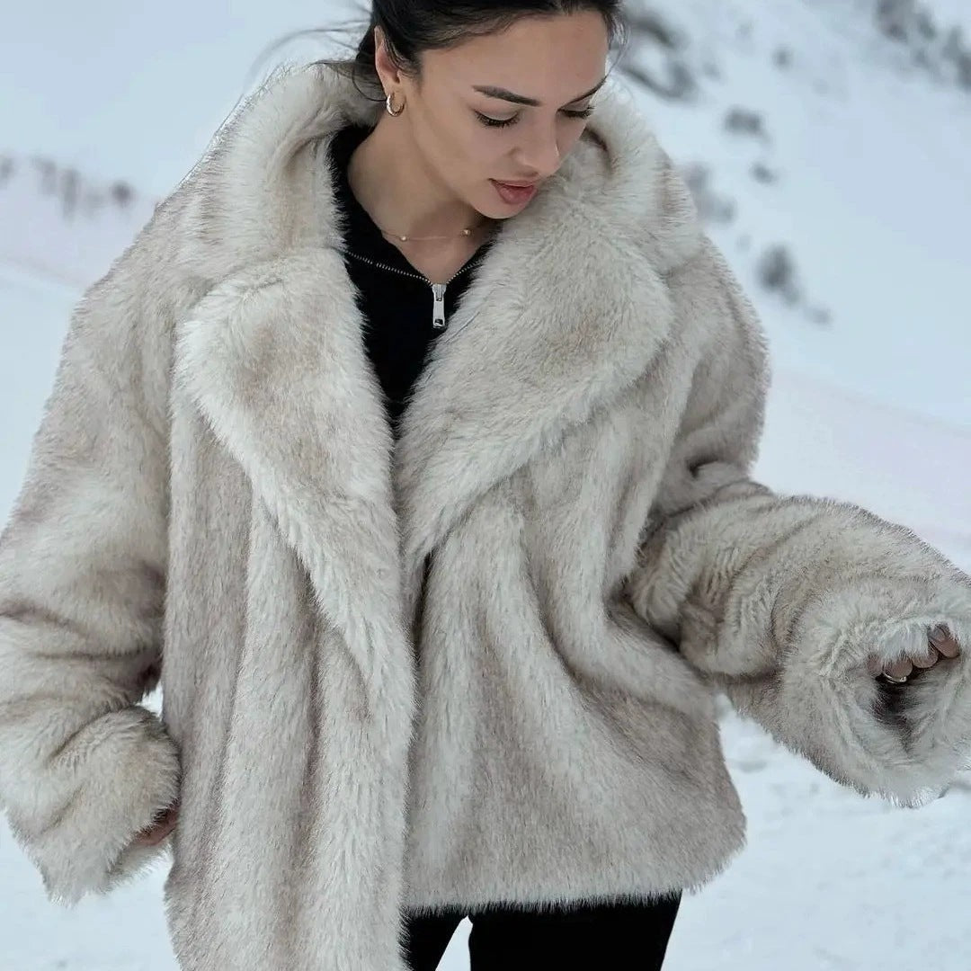 Damen Kuschelige Felljacke im Oversized-Stil mit breitem Revers