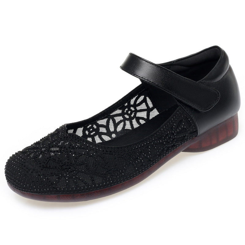 Damen Elegante Ballerinas mit filigranem Blumenmuster und verstellbarem Riemen R&B