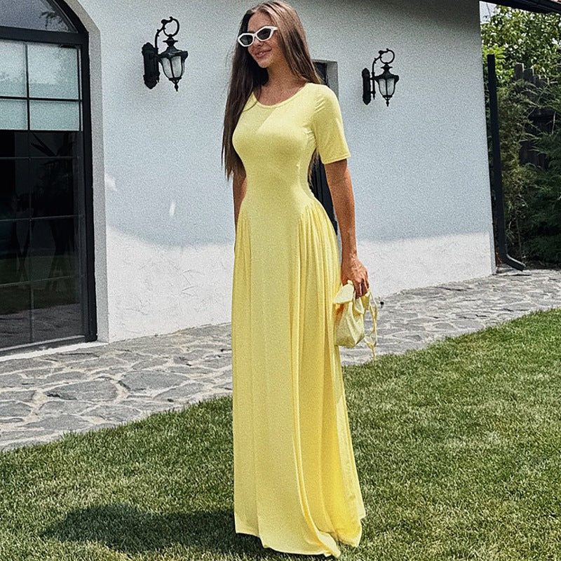 Damen Fließendes Maxikleid mit praktischen Seitentaschen und Rundhalsausschnitt R&B