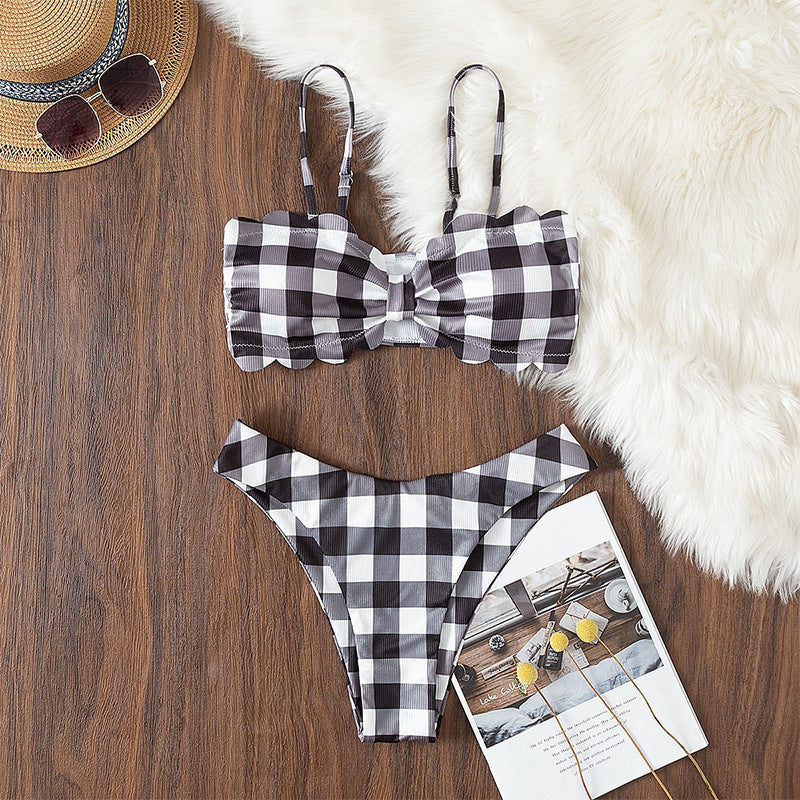 Damen Bandeau-Bikini mit elegantem Rüschendetail und Karomuster R&B