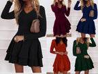 Damen Minikleid mit voluminösen Rüschensaum und V-Ausschnitt R&B