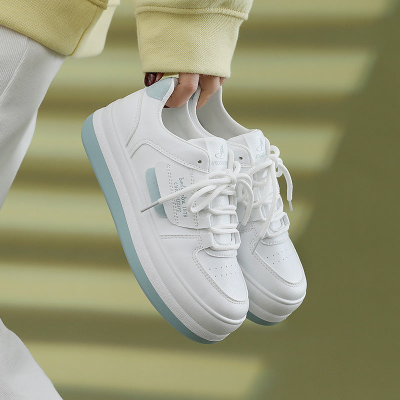 Damen Sportliche Sneakers mit erhöhtem Profil und flexibler Sohle R&B
