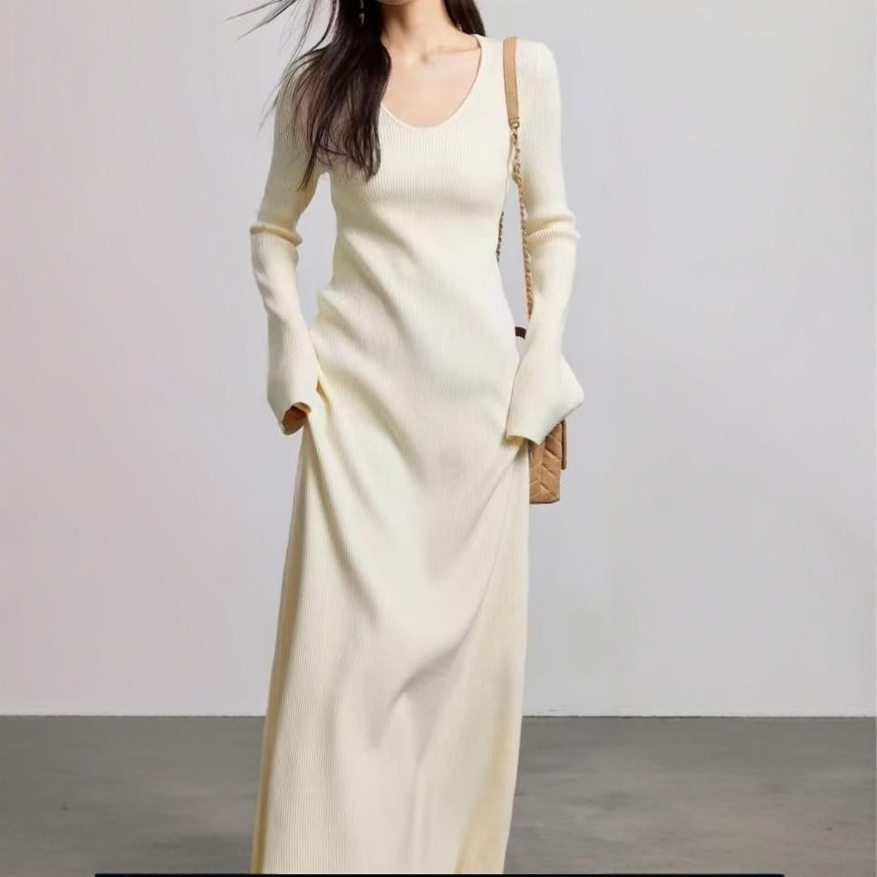 Damen elegantes Maxikleid mit feiner Rippstruktur und V-Ausschnitt R&B