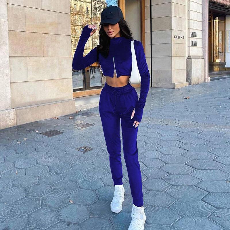 Damen lässiger Sportanzug mit kurzem Oberteil und hohem Kragen R&B