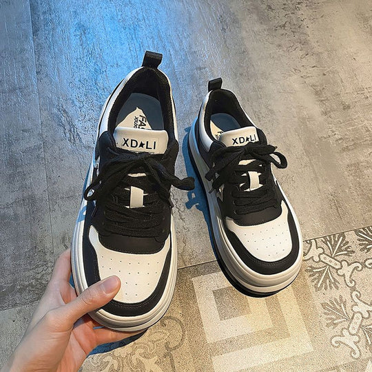 Damen modische Sneakers mit bequemer Sohle und sportlichem Design R&B