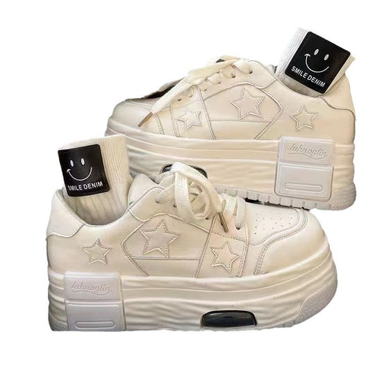Damen modische Plateau-Sneaker mit Sternenapplikationen und verstärktem Sohlenprofil R&B