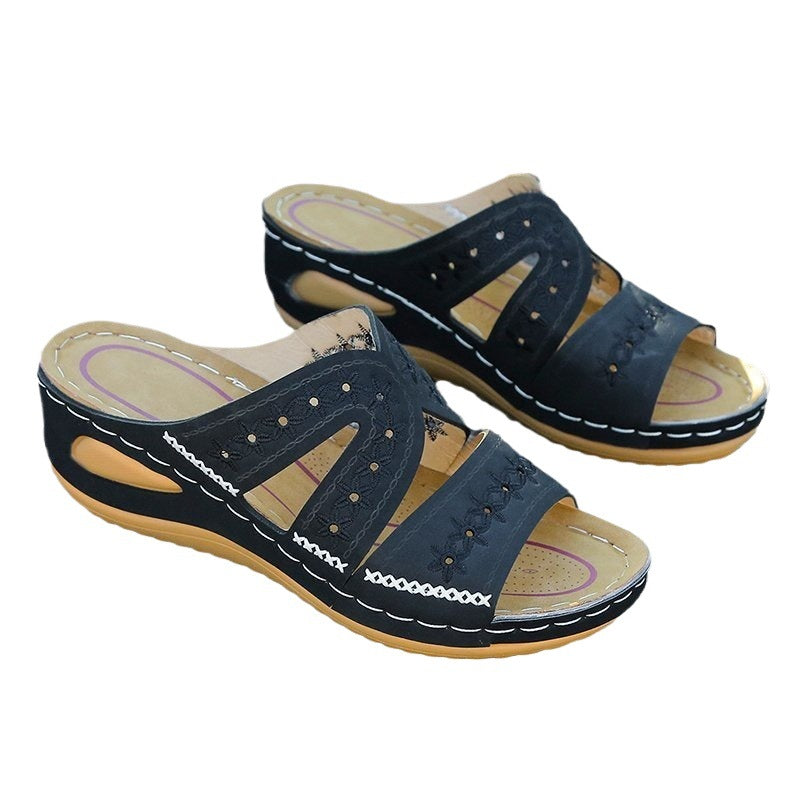 Damen Komfortable Wedge-Pantoletten mit floralem Design R&B