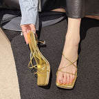 Damen elegante Mules mit geschwungenen Riemen R&B