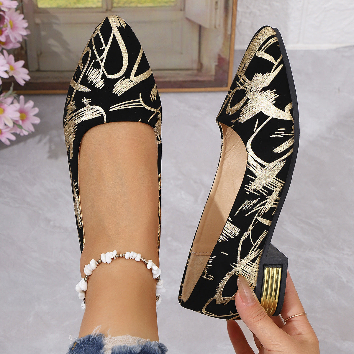 Damen Elegante Ballerinas mit extravaganten Goldakzenten R&B