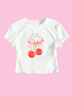 Damen Crop-Top mit fröhlichem Kirschmotiv und Schleifendruck R&B