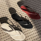 Damen Zehentrenner mit elegantem Riemendesign und bequemer Fußbettgestaltung R&B