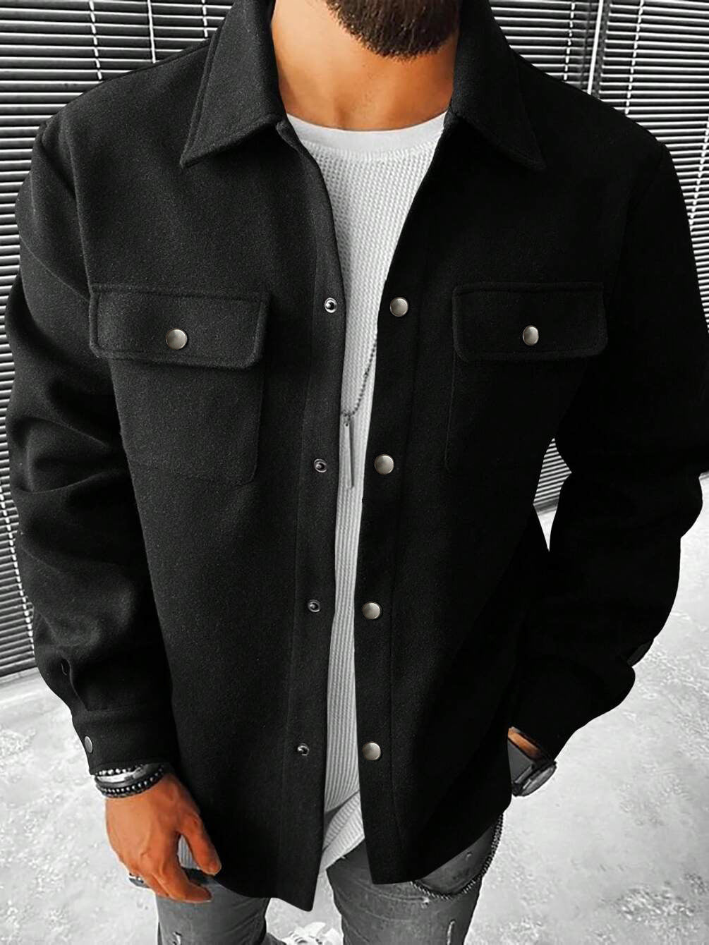 Herren nan Hemdenjacke aus Wollmix mit Druckknöpfen und Pattentaschen R&B
