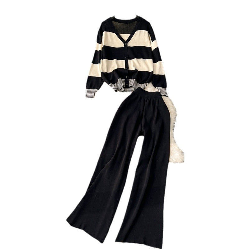 Damen lässiger Strickanzug mit breiten Hosensäumen R&B