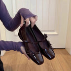 Damen Ballerinas mit glanzvoller Oberfläche und dekorativem Schleifendetail