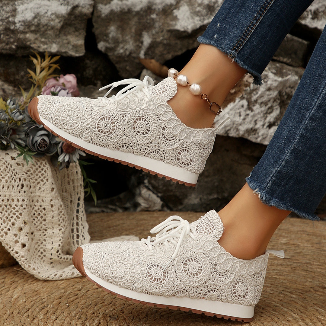 Damen Sneakers mit filigranem Häkeldesign und bequemem Fußbett R&B