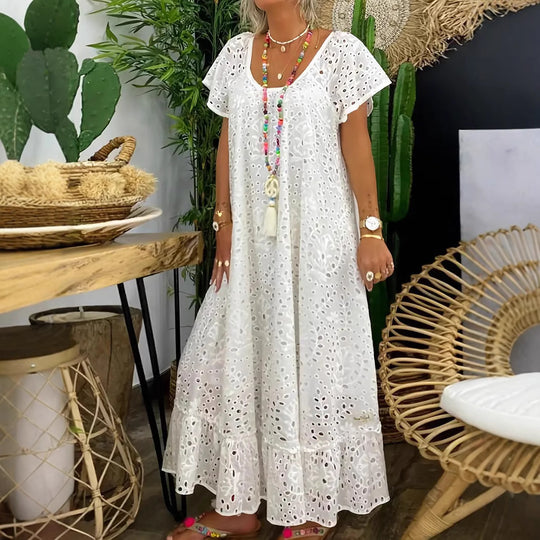 Damen Freizeitkleid mit luftigen Volants und einzigartigem Lochmuster R&B