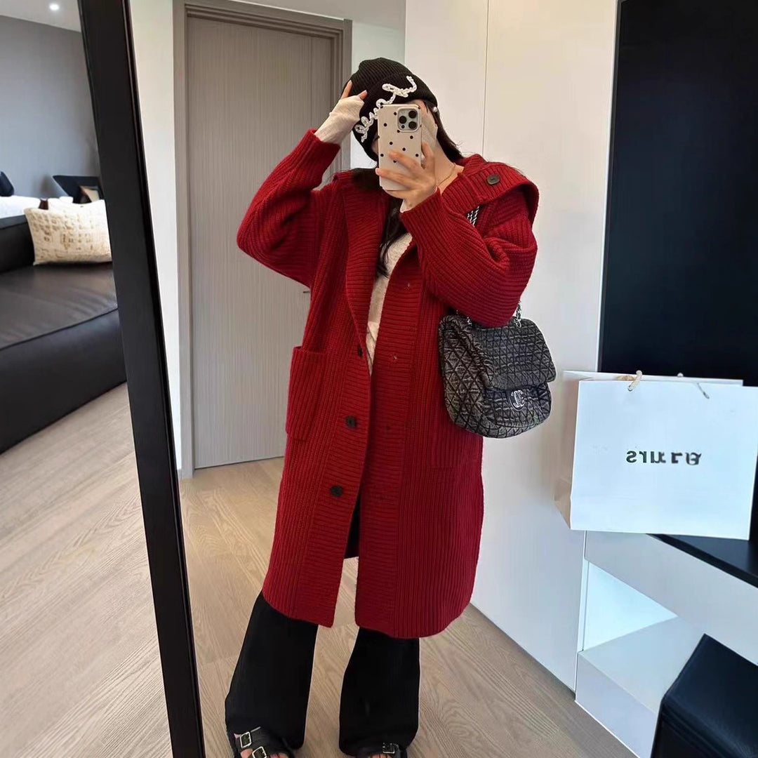 Damen Grobstrickjacke mit voluminösem Schnitt und dekorativen Knöpfen R&B