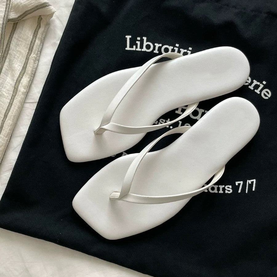 Damen Zehentrenner-Sandalen mit elegantem Riemendesign und ergonomischem Fußbett R&B