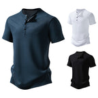 Herren Kurzarm-Henley-Shirt mit strukturiertem Design und modischen Knopfdetails