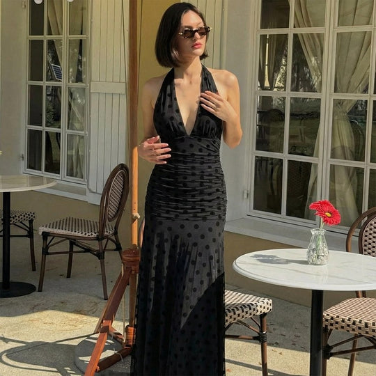 Damen Elegantes Maxikleid mit tiefem Ausschnitt und voluminösem Rock R&B
