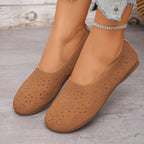 Damen bequeme Slipper mit luftiger Blumenperforation R&B