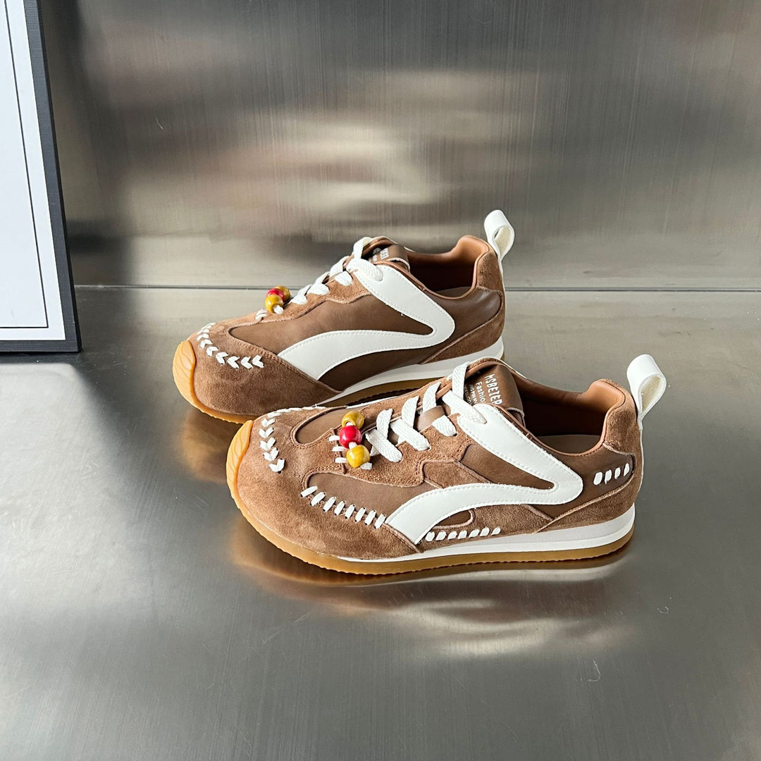 Damen Sportliche Sneakers mit auffälligen Perlenakzenten und hochwertiger Wildleder-Oberfläche R&B