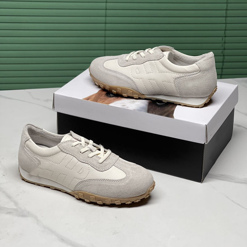 Damen Sportliche Sneaker mit hochwertigem Wildleder-Obermaterial und rutschfester Sohle