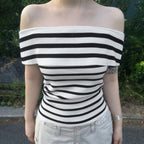 Damen Off-Shoulder Oberteil mit gestreiftem Design und breitem Kragen R&B