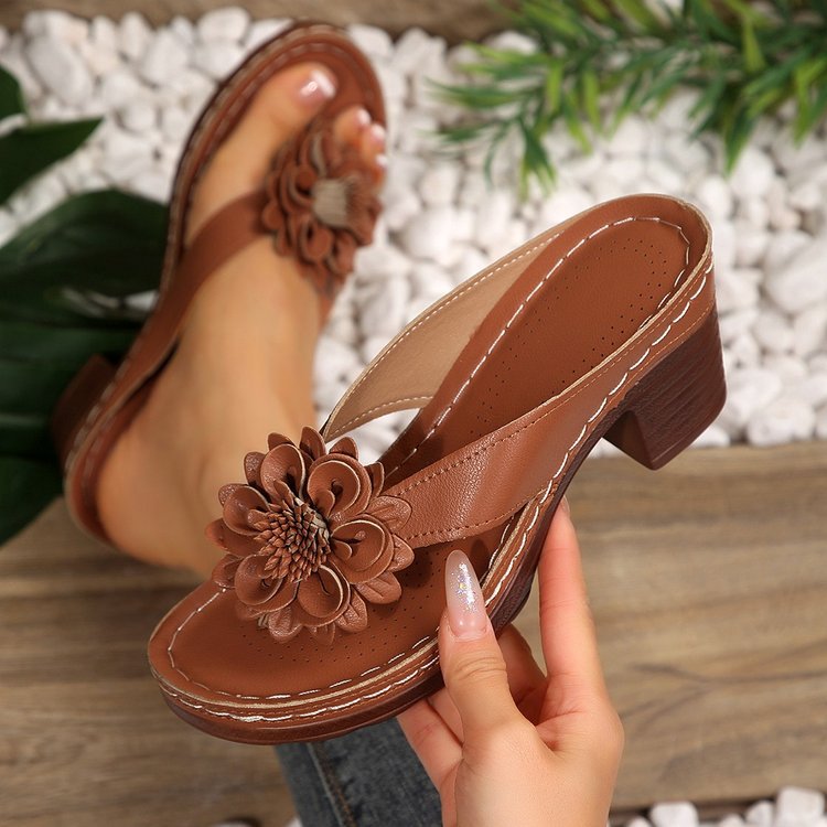 Damen Bequeme und modische Sandalen mit floralem Design R&B