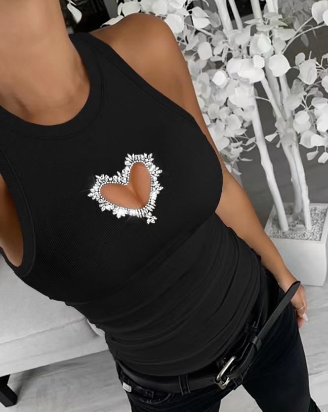 Damen Sportliches Top mit Herz-Ausschnitt und Strassapplikationen R&B