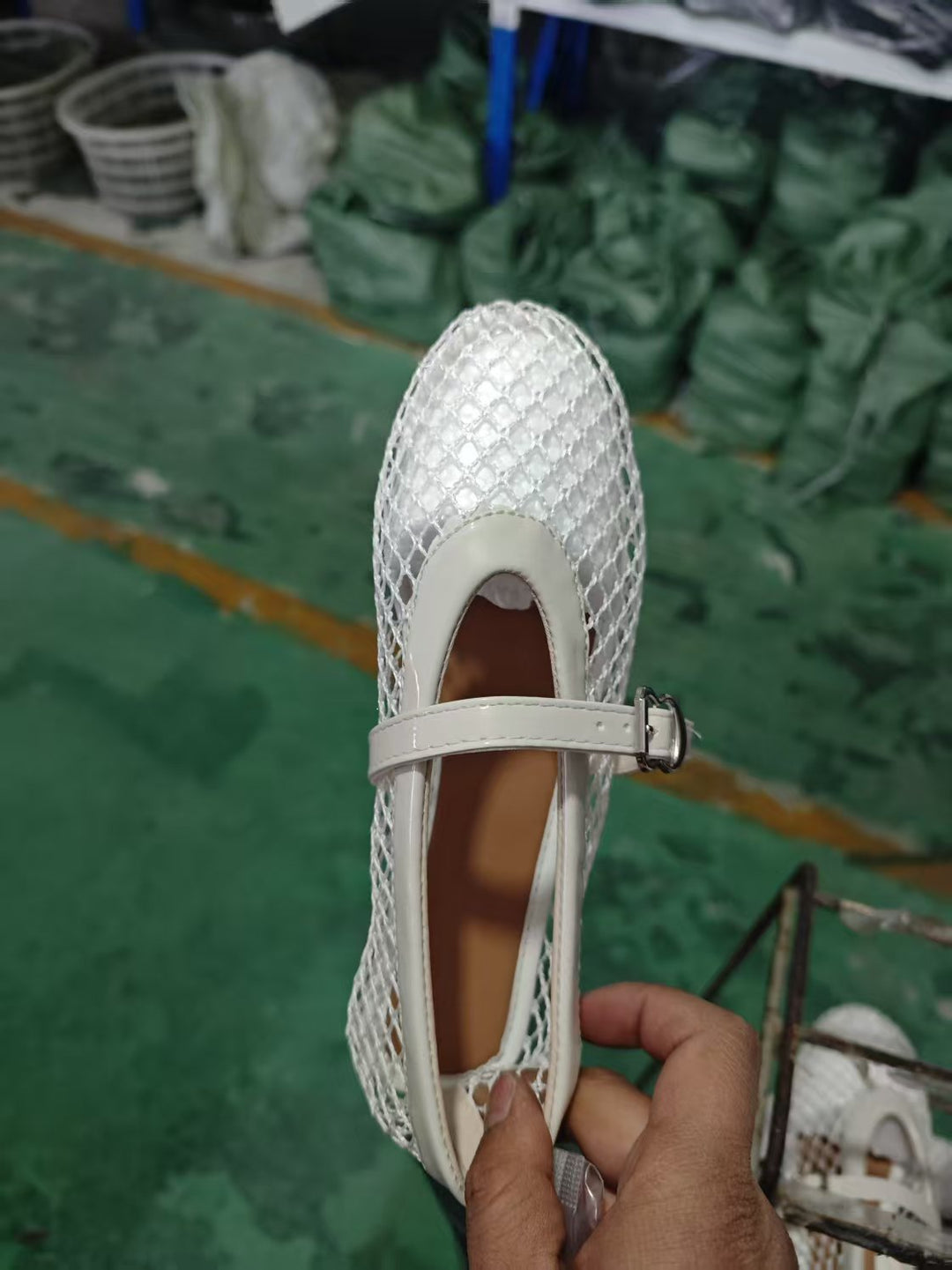 Damen Ballerina-Schuhe mit Netzdesign und verstellbarem Riemen R&B