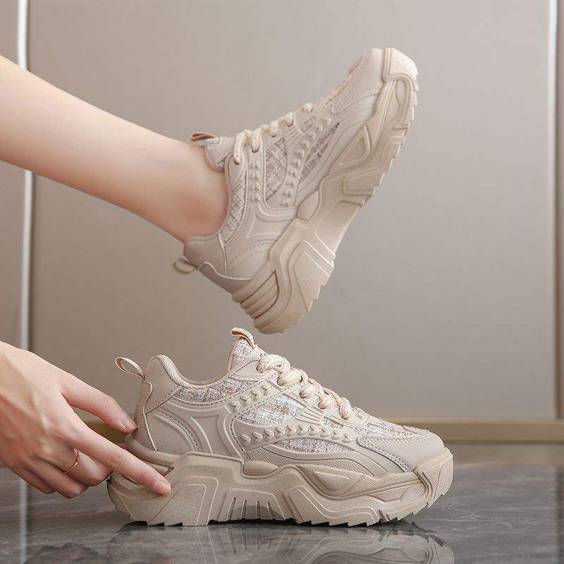 Damen Sneaker mit atmungsaktiven Mesh-Obermaterialien und rutschfesten Sohlen R&B