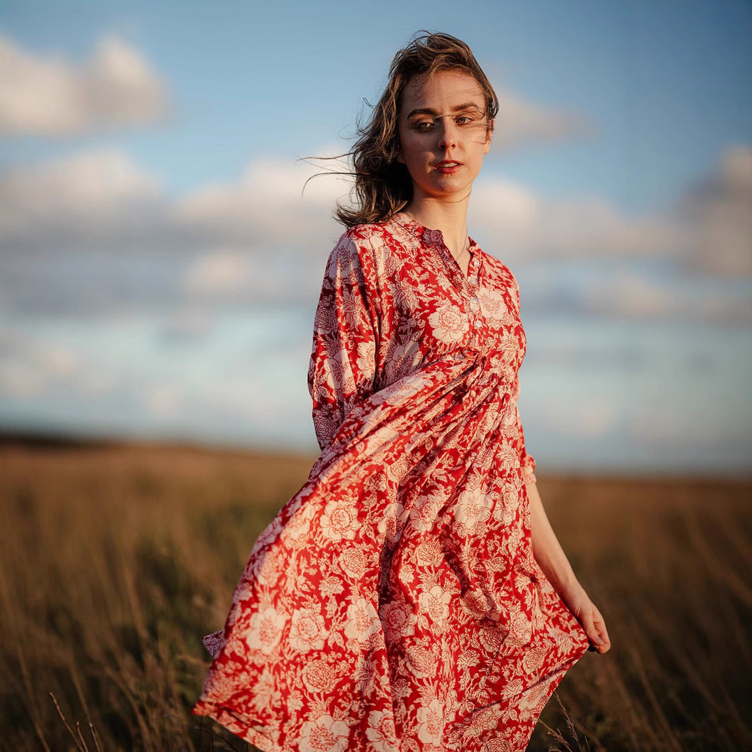 Damen Maxikleid mit floralen Mustern und elegantem Hemdkragen R&B