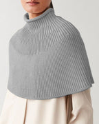 Damen Strickcape mit hochgeschlossenem Kragen