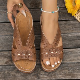 Damen Komfortable Sandalen mit floralem Dekor R&B