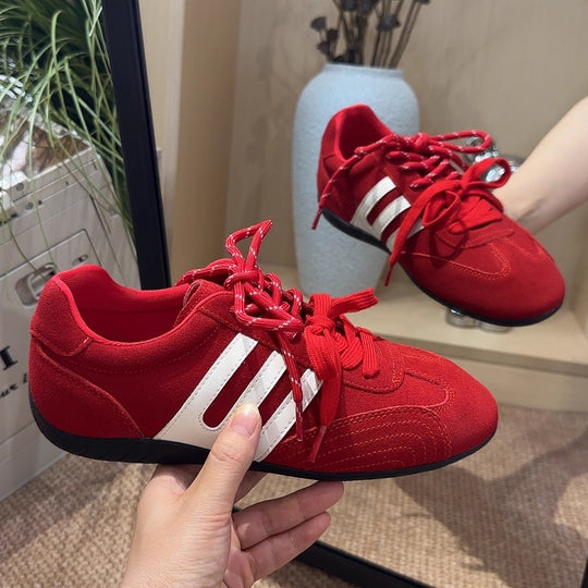 Damen Sportliche Sneakers aus hochwertigem Wildleder mit atmungsaktiver Sohle R&B