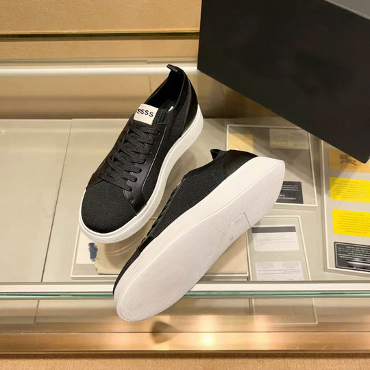 Damen Sportliche Sneakers mit atmungsaktiver Oberflächenstruktur und bequemer Dämpfung R&B