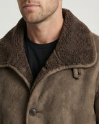 Herren extraweiter Lammfellimitat-Fliegerjacke mit Teddyfutter umklappbarem Kragen und verdeckten Druckknöpfen R&B