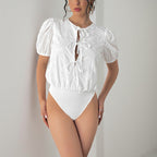 Damen Bluse mit Rüschen und raffiniertem Schnürdetail R&B