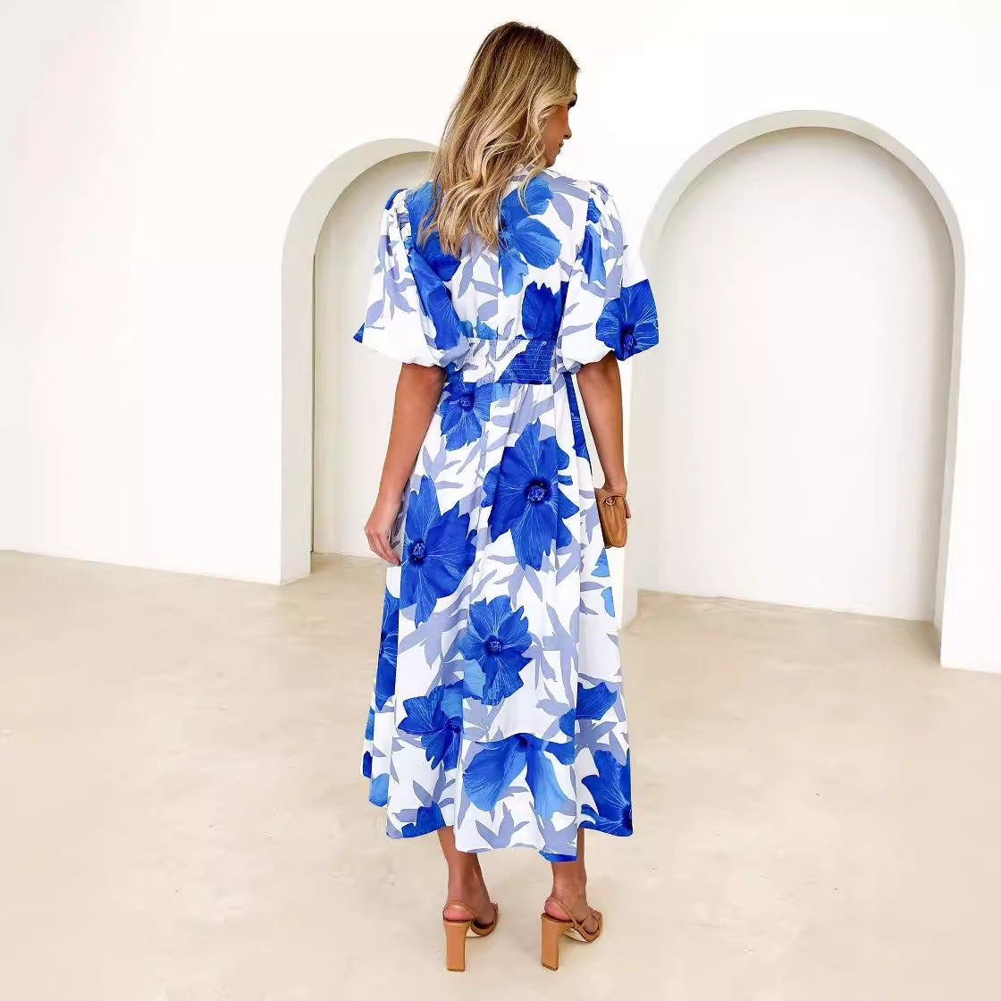 Damen Maxikleid mit buntem floralen Design und lässigen Puffärmeln R&B